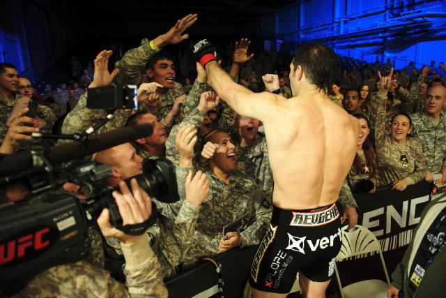 SHORT MMA MILITARY