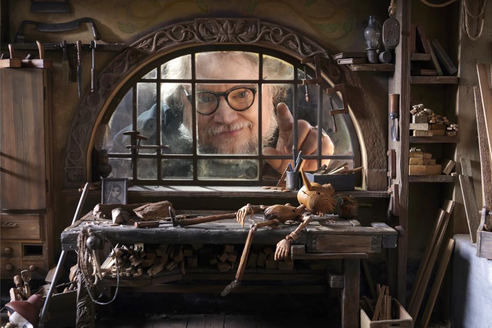 Guillermo del Toro directs his 'Pinocchio'