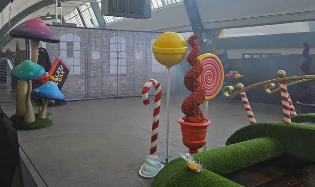 At Willy Wonka Event in Glasgow, Police Called and Families