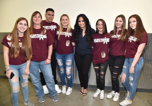 The singer met with six students from Marjory Stoneman Douglas High School ahead of the first show of her 'Tell Me You Love Me' tour on Monday.