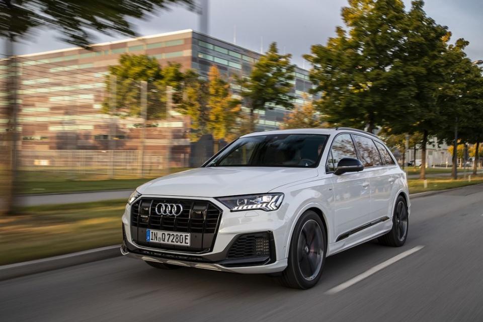 audi-phev-q7-tfsi-e-quattro