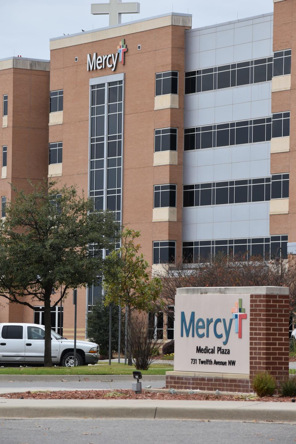 Mercy Hospital Ardmore currently haas 42 patients hospitalized due to COVID-19.