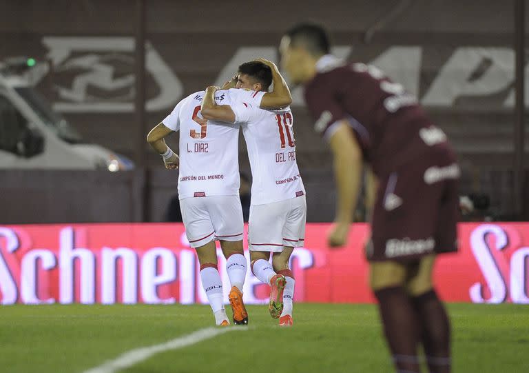 Copa de la Liga Profesional.
Lanús vs Estudiantes de La Plata.