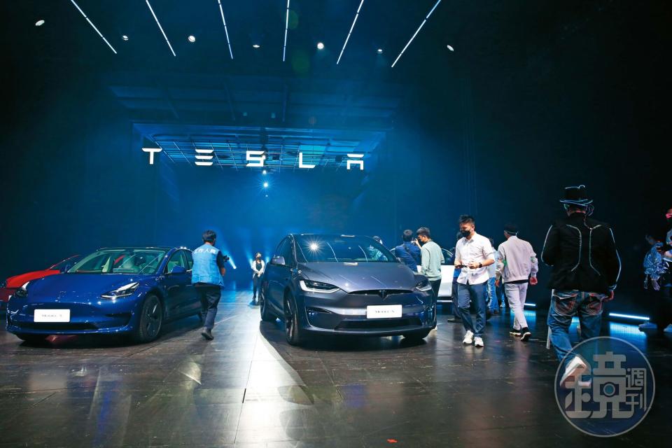 近期包括Tesla、Alphabet公布財報不如預期，高利率環境下，估值恐下調。