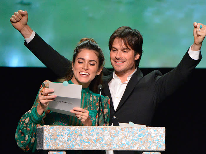 Nikki Reed e Ian Somerhalder en una gala de premios 