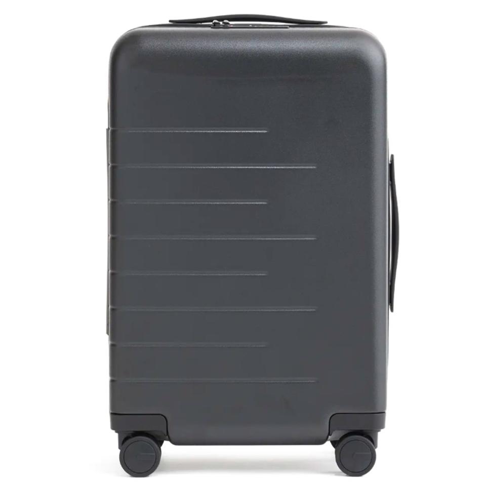 <p><a href="https://go.redirectingat.com?id=74968X1596630&url=https%3A%2F%2Fwww.onequince.com%2Funisex%2Fcarry-on-plus-polycarbonate-suitcase%3Fcolor%3Dblack%26tracker%3Dcollection_page__home%252Ftravel__Suitcases__0&sref=https%3A%2F%2Fwww.bestproducts.com%2Fparenting%2Fkids%2Fg1205%2Fkids-luggage-suitcases%2F" rel="nofollow noopener" target="_blank" data-ylk="slk:Shop Now;elm:context_link;itc:0;sec:content-canvas" class="link ">Shop Now</a></p><p>Carry-On Hard Shell Suitcase</p><p>onequince.com</p><p>$129.90</p>