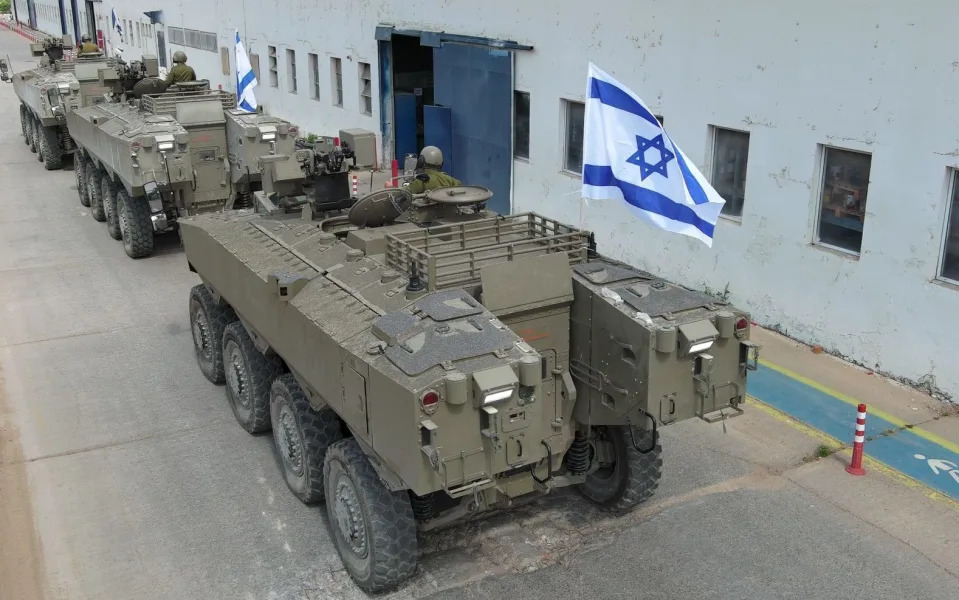 Eitan armoured fighting vehicle