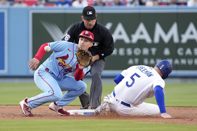 Kershaw outduels Montgomery, Dodgers beat Cardinals 1-0