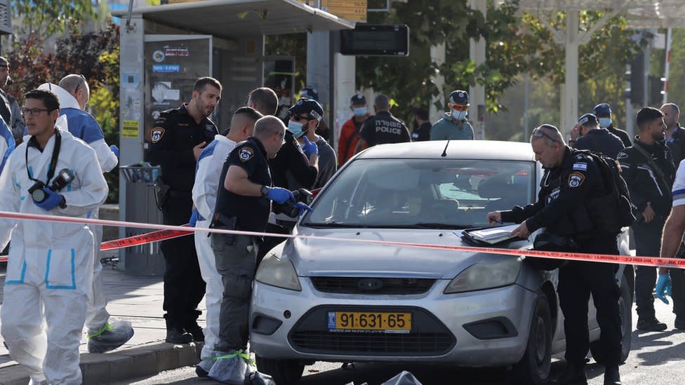 Palestinian Gunmen Identified in Killing of Israelis at Jerusalem Bus Stop