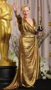 <p>Für „Die Eiserne Lady“ gewann Meryl Streep 2012 ihren zweiten Oscar als beste Hauptdarstellerin. Bei der Verleihung trug sie dieses Kleid von Lanvin, das komplett aus umweltfreundlichem Stoff besteht. (Bild: ddp) </p>