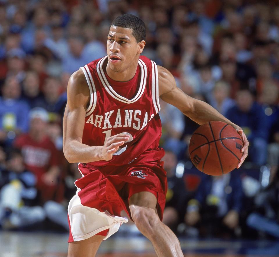 8 Mar 2001: Jannero Pargo #12 of the Arkansas Razorbacks moves with the ball during the SEC Tournament game against the <a class="link " href="https://sports.yahoo.com/ncaaw/teams/kentucky/" data-i13n="sec:content-canvas;subsec:anchor_text;elm:context_link" data-ylk="slk:Kentucky Wildcats;sec:content-canvas;subsec:anchor_text;elm:context_link;itc:0">Kentucky Wildcats</a> in Nashville, Tennessee. The Wildcats defeated the Razorbacks 87-78.Mandatory Credit: Andy Lyons /Allsport
