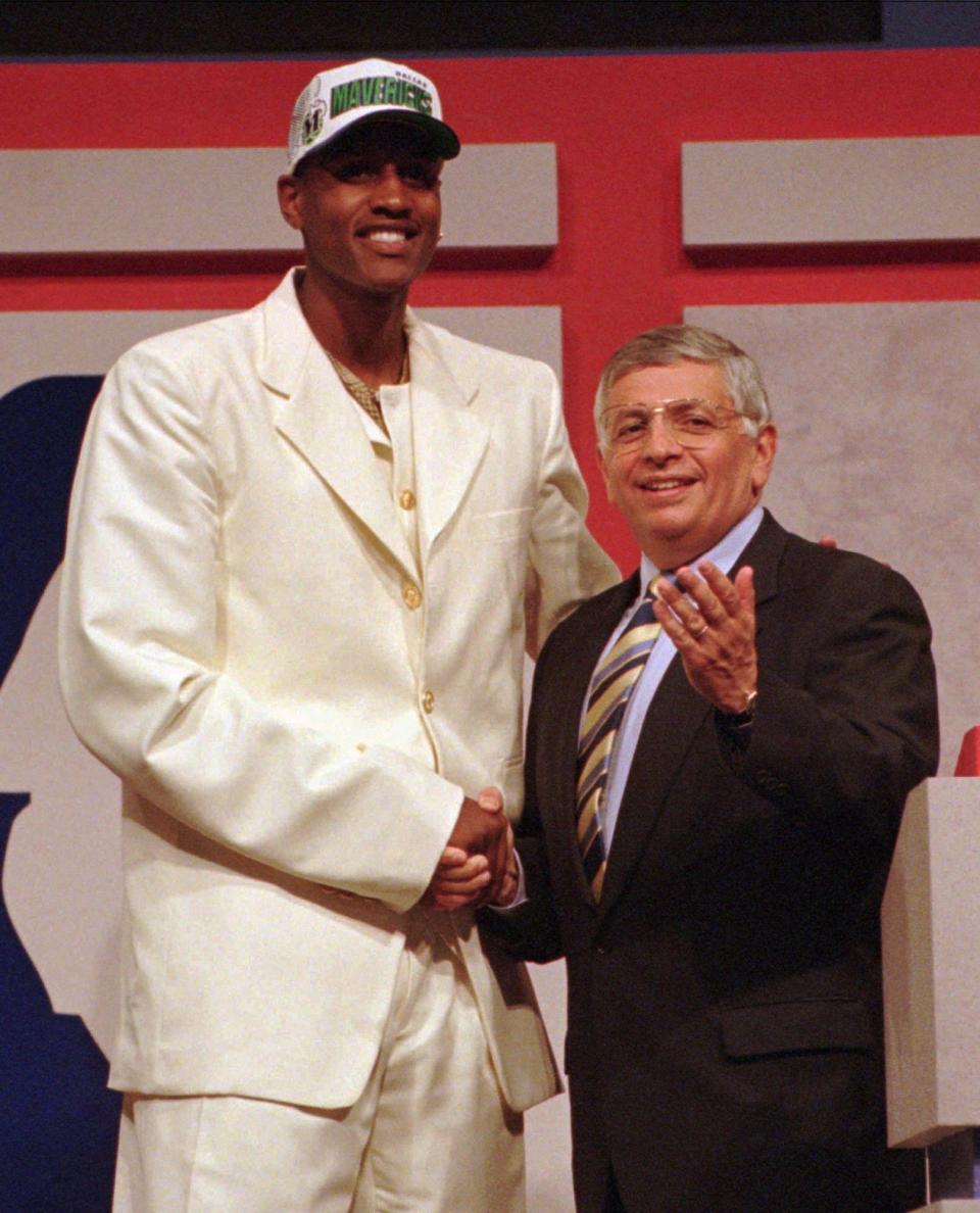 Samaki Walker in 1996