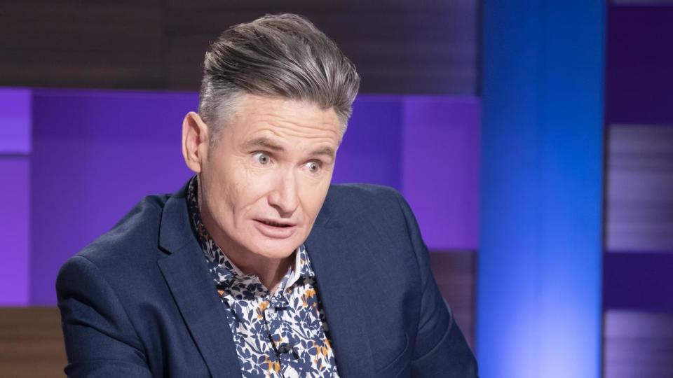 Comedian Dave Hughes stirs up lockdown debate