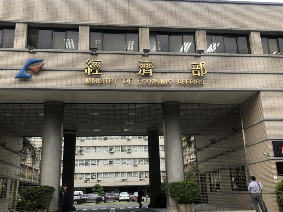 經濟部投資台灣事務所25日再添5家企業參加投資台灣方案，以冷凍食調理食品廠今口香，砸20億於台中建新三廠最多。(資料照)