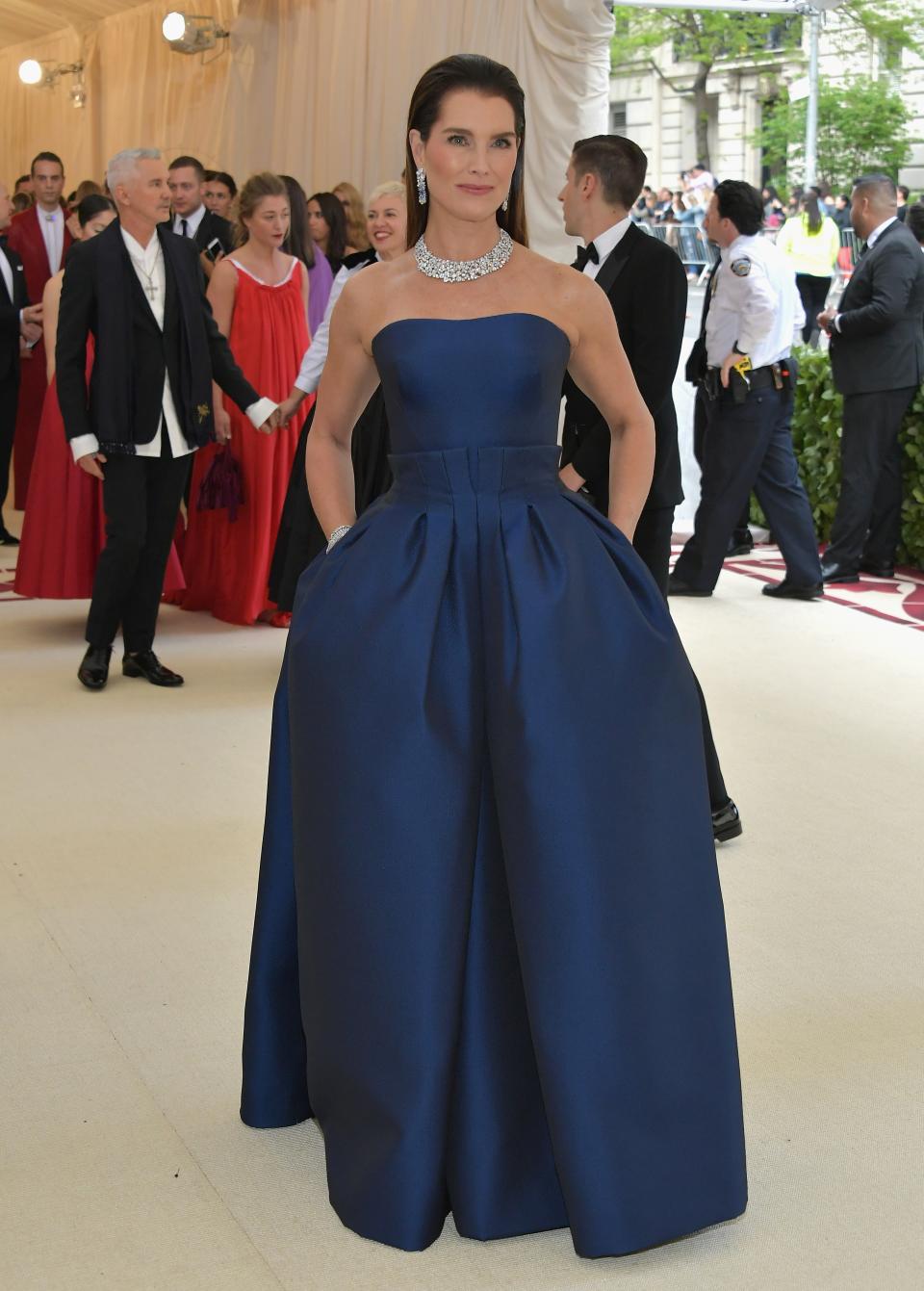 <h1 class="title">Brooke Shields in Zac Posen</h1><cite class="credit">Photo: Getty Images</cite>