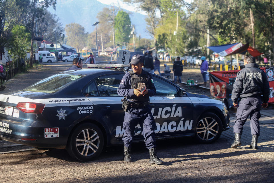 FOTOS | Caos económico en México por bloqueo de la CNTE a trenes en Michoacán