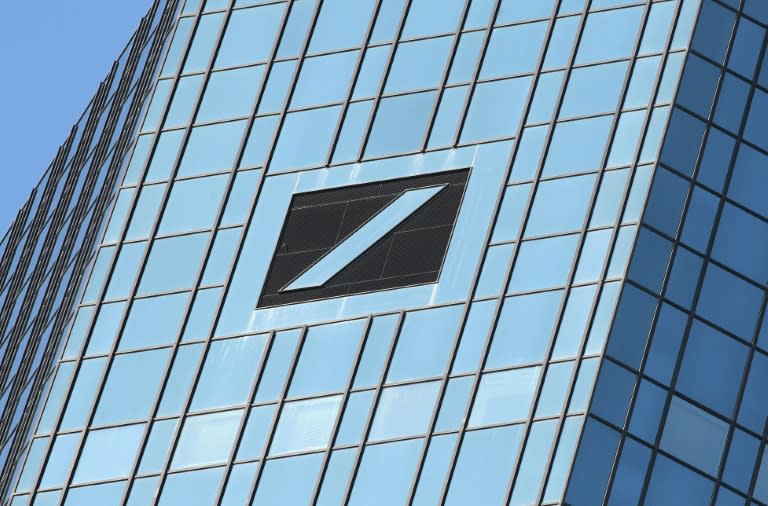 Die Deutsche Bank hat das beste Betriebsergebnis seit zehn Jahren verzeichnet. "Im ersten Quartal haben wir unseren Gewinn um zehn Prozent gesteigert und so das beste Ergebnis seit 2013 erzielt", erklärt Unternehmenschef Christian Sewing. (Daniel ROLAND)