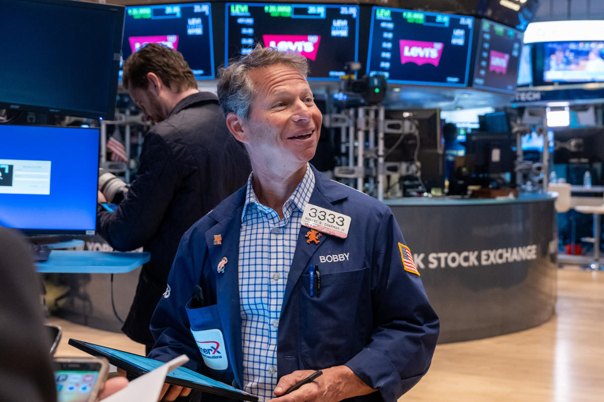 S&P 500 and Nasdaq futures rise as China stimulus and chip stocks lift sentiment