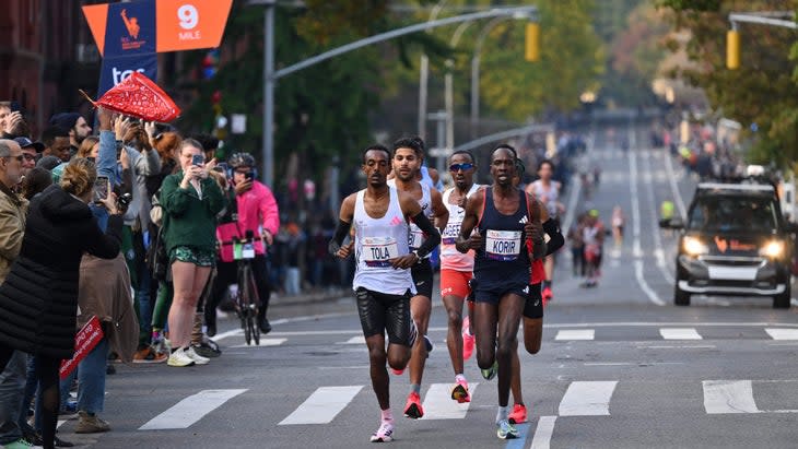 Elite men running the 2023 NYC Marathon 