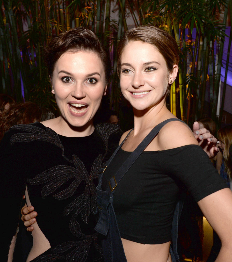 LOS ANGELES, CA - MARCH 18:  Writer Veronica Roth (L) and actress Shailene Woodley pose at the after party for the premiere of Summit Entertainment's 'Divergent' at The Armand Hammer Museum on March 18, 2014 in Los Angeles, California.  (Photo by Kevin Winter/Getty Images)