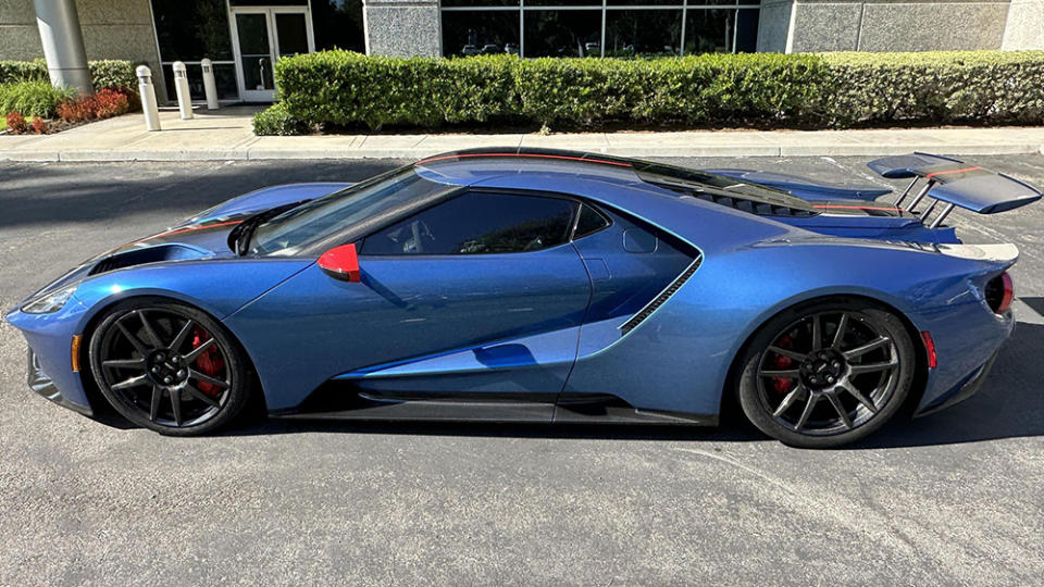 The 2019 Ford GT Carbon Series from the side