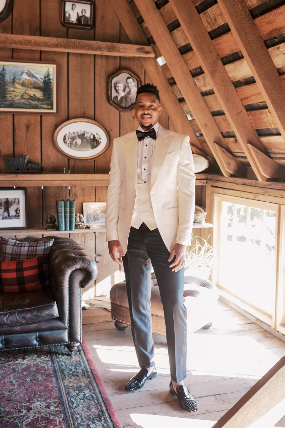 CJ McCollum and Elise Esposito’s Wedding Was an Intimate Affair in Oregon Wine Country