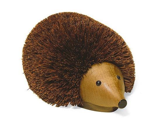 cute hedgehog show scraper