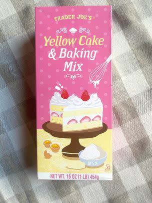 4. Trader Joe's — Yet again, we were confused with this dense, short cake. I wouldn't say the issue with Trader Joe's was that we didn't like it, but that it more closely resembles a poundcake than the standard yellow cake it's sold as.