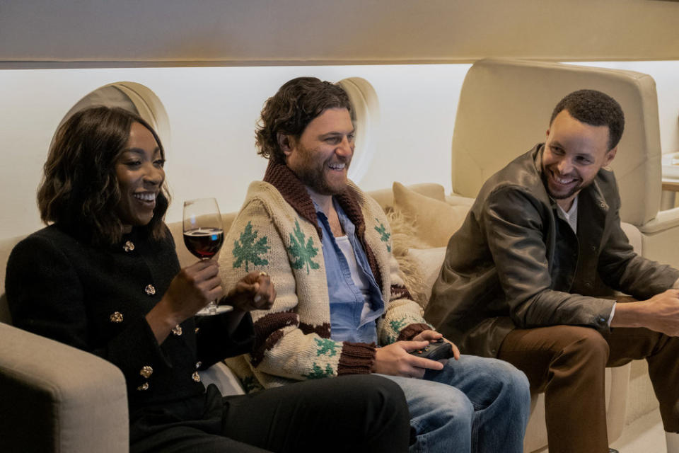 MR. THROWBACK -- "Mr. Throwback" Episode 101 -- Pictured: (l-r) Ego Nwodim as Kimberly, Adam Pally as Danny, Stephen Curry as himself -- (Photo by: David Moir/Peacock)