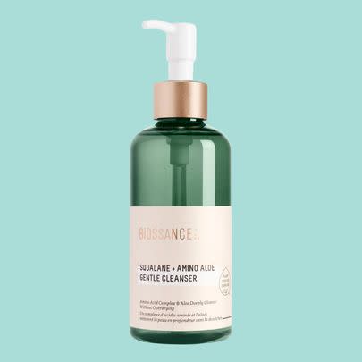 Biossance Squalane + Amino Aloe Gentle Pore-Minimizing cleanser