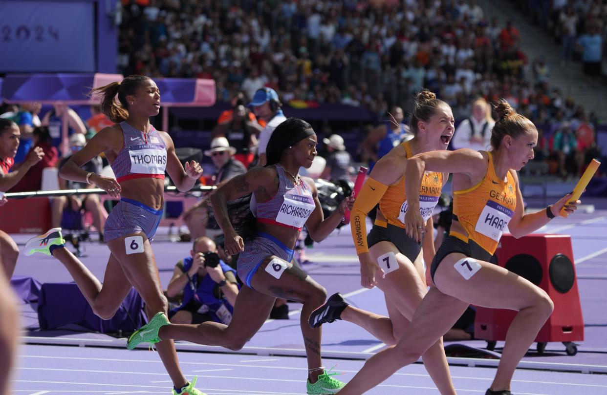 Sha'Carri Richardson, Gabby Thomas steer U.S. women to gold medal in