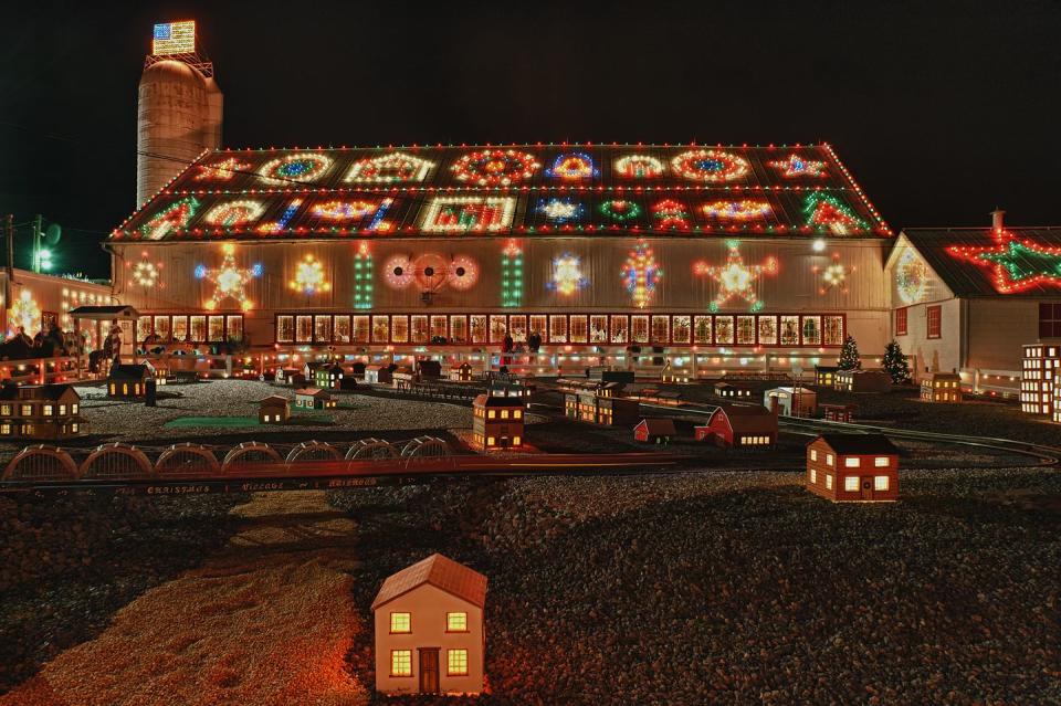 27) Bernville, Pennsylvania: Koziar’s Christmas Village