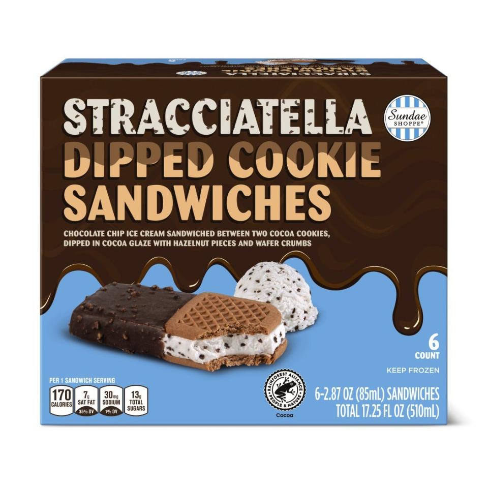 Sundae Shoppe stracciatella dipped cookie sandwiches from aldi