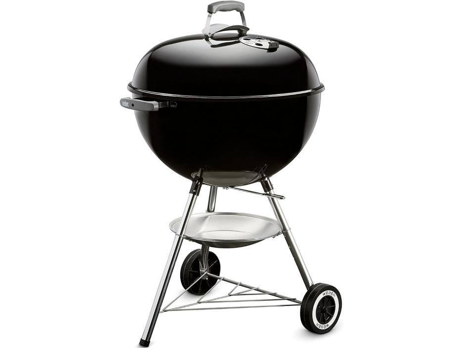 Get your dad an original Weber Kettle Grill for Father's Day. (Source: Amazon)