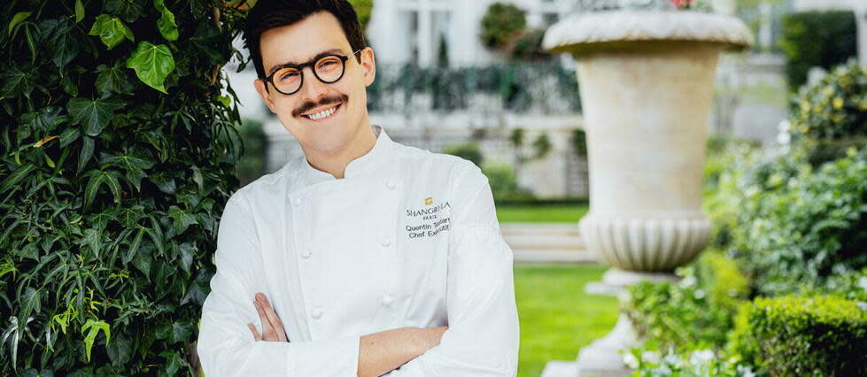 Fraîchement installé aux commandes de la Bauhinia à l'hôtel Shangri-La, Quentin Testart privilégie une carte autour des poissons et des plats de partage.  - Credit:Youri Mougelyourimougel.com