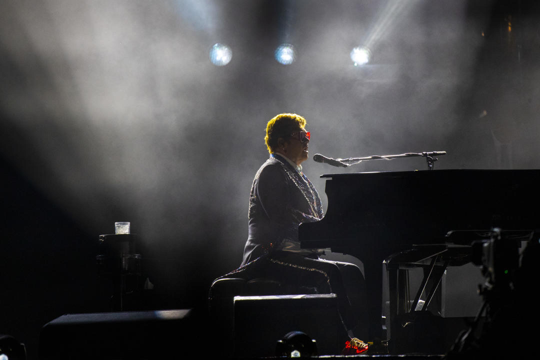 LOS ANGELES, CA - November 20, 2022 - Elton John performs in concert, the last of 3-night stand to finish the American leg of his farewell tour at Dodger Stadium on Sunday, Nov. 20, 2022 in Los Angeles, CA. (Brian van der Brug / Los Angeles Times via Getty Images)