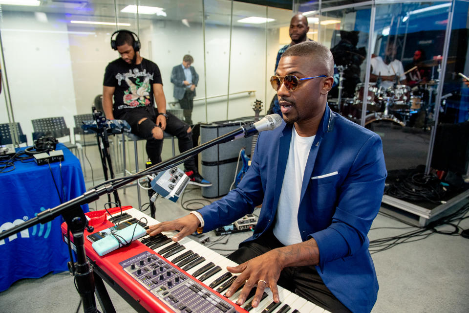 NEW YORK, NY - JULY 31:  Singer Ray J visits SiriusXM to perform and promote his Raycon consumer electronics brand at SiriusXM Studioson July 31, 2018 in New York City.  (Photo by Roy Rochlin/Getty Images)