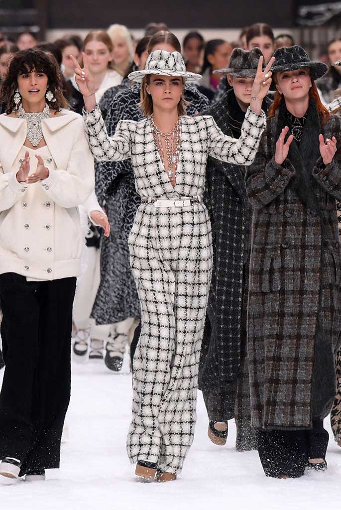Chanel fall '19 finale with Cara Delevingne and friends bid an emotional farewell to Karl Lagerfeld at Chanel fall '19.