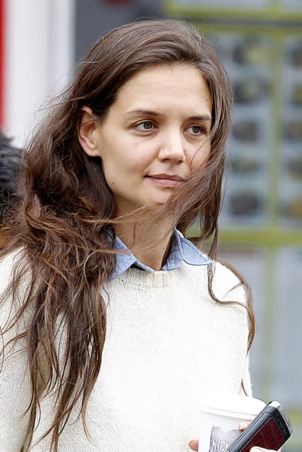 <div class="caption-credit"> Photo by: Pacific Coast News</div><div class="caption-title">Katie Holmes</div>This hands-on mom regularly totes her cute six-year-old daughter Suri around New York with no makeup on and it could be because she's just trying to set a good example for her. "As a mother, I'm pretty much imparting what my mother and grandmother taught me," Holmes said, according to <span>hellomagazine.com</span>. "We'll have fun with lip gloss and all of those things, and my daughter will grow up and wear it like we do, but I try not to put focus on looks. It's definitely more about running really fast and reading, that sort of thing." <br>