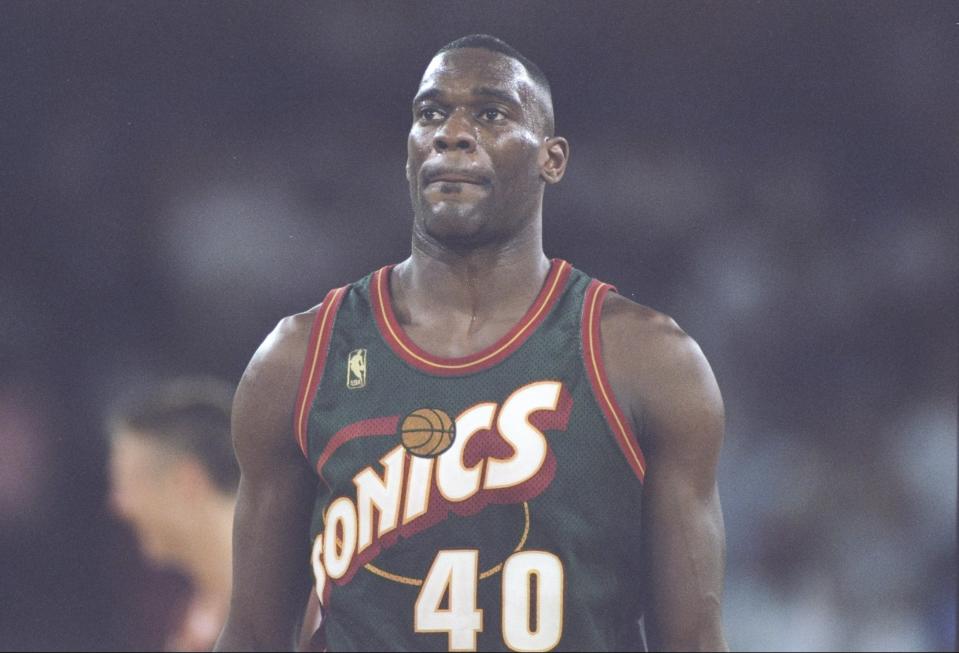 Forward Shawn Kemp of the Seattle SuperSonics 