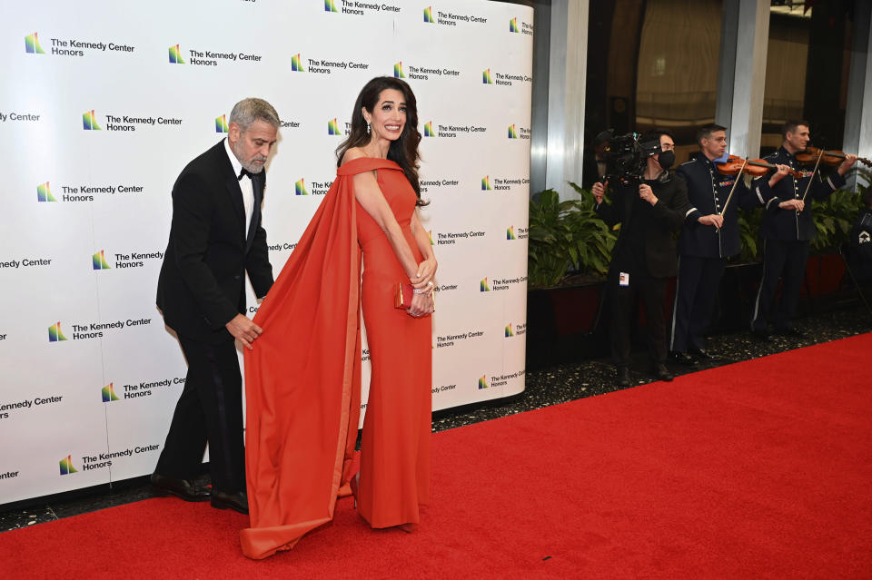 George Clooney, Amal Clooney (Kevin Wolf / AP)