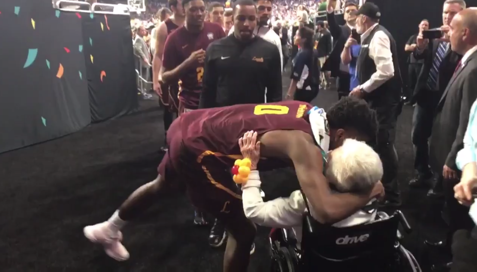 Loyola senior Donte Ingram hugs Sister Jean. (Screenshot: @RyanBakerMedia on Twitter)