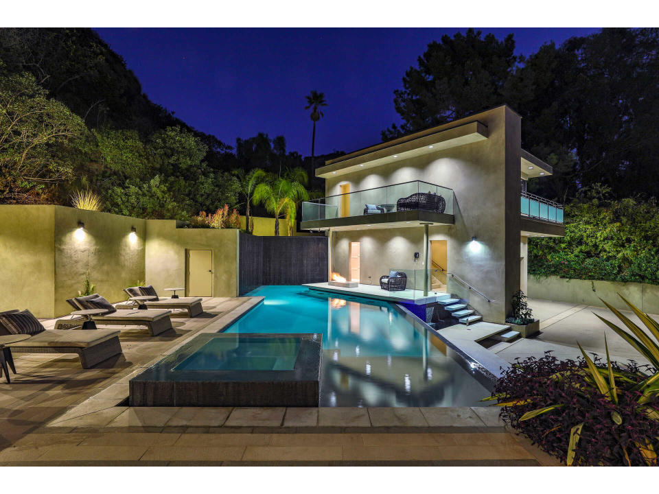 7801 Hillside Avenue Los Angeles, CA 90046. Source: The Agency RE