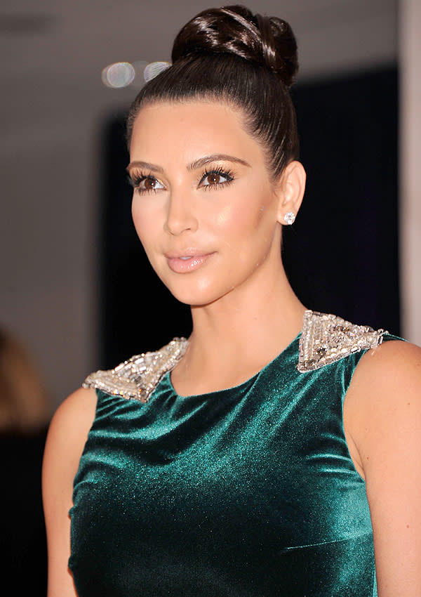 Get Kim Kardashian’s Luxe Eye Liner And Glossy Nude Lip