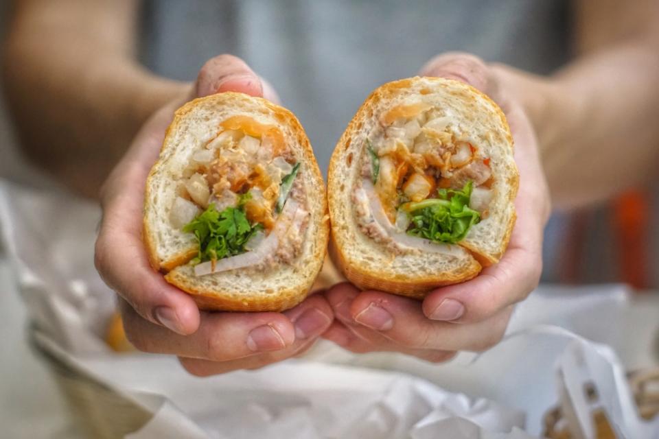 cross-section of banh mi