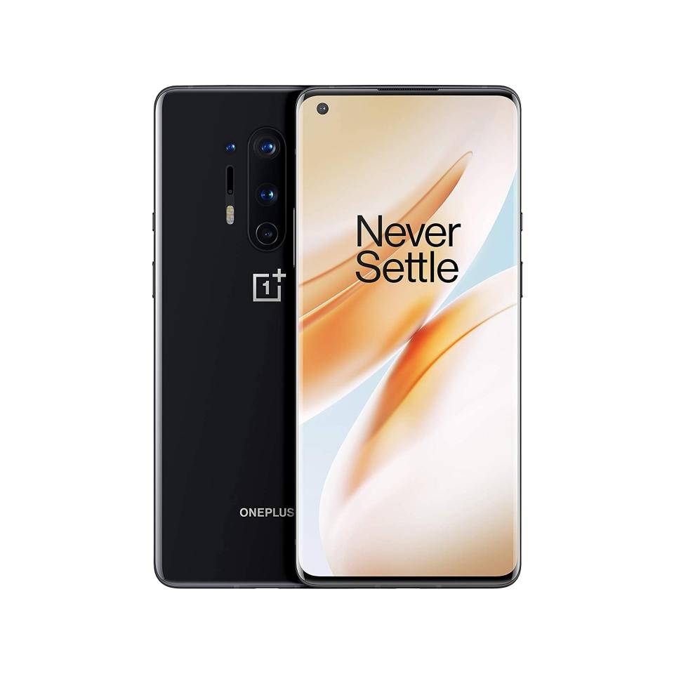 Das OnePlus 8 Pro ist ein Smartphone der Extraklasse. (amazon.de)