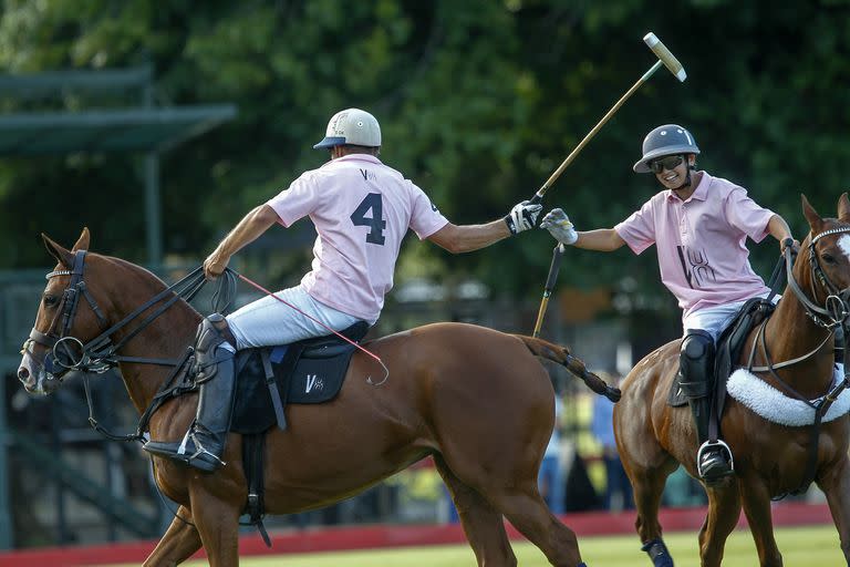 
El festejo de Santiago y Lorenzo Chavanne: ¡Campeones!





Rodrigo Nespolo/La Nacion