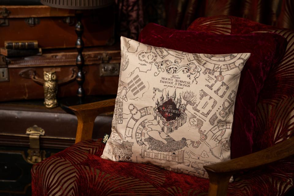 House of MinaLima Pop-Up Store Now Open at Universal CityWalk at Universal Orlando Resort