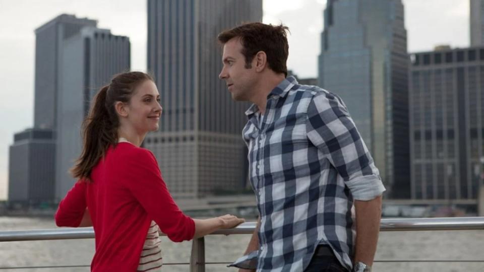 Alison Brie smiles at Jason Sudeikis in "Sleeping With Other People"