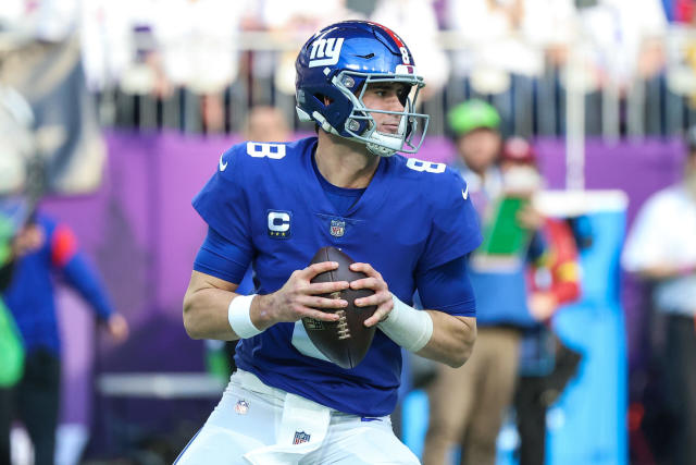 Giants' Daniel Jones changes representation as free agency looms